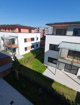 Neu! Bezugsfertig! 3-Zi.-Penthouse + Dachterrasse + Lift + XXL TG. - Tittmoning