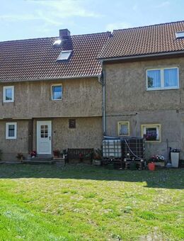 Ehemaliges Bauerngehöft, geeignet zum Beispiel für mehrere Generationen, mit herrlichem, großen Grundstück und Nebengelass zum Kauf - Uhlstädt-Kirchhasel
