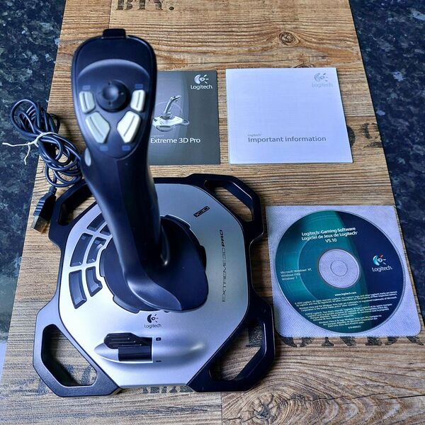 Logitech Extreme 3D Pro Joystick. - Hannover