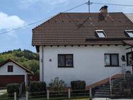 Tolles 1-2 Familienhaus mit Ausbaupotential im Grünen - Mühlingen