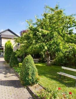 KAULSDORF: Gemeinsam Leben, Wachsen & Wirken - im Herzen der Natur Wohnhaus mit Gemeinschaftsräumen - Kaulsdorf