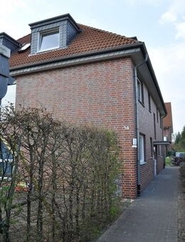 Schöne 2 Zimmer DG-Wohnung in Wiedenbrück - Rheda-Wiedenbrück