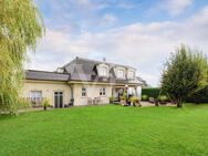 Eleganz und erstklassiger Komfort vereint - Exklusive Villa auf höchstem Niveau - Weiskirchen
