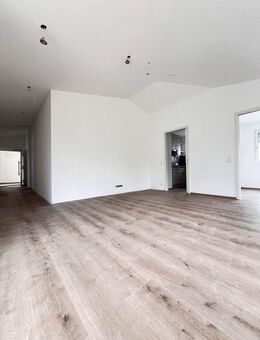 Moderne 2 1/2 Zimmerwohnung in Altstadtnähe von Landsberg, mit Aufzug und Tiefgarage - Landsberg (Lech)