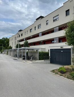 Näh. Südklinikum 2-Zi.-Niedrigenergie Whg. m. Balkon und TG CK4381 - Nürnberg