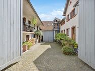 Provisionsfrei - Einzigartiges, historisches Anwesen mit bildschönem, toskanischem Garten - Göcklingen