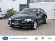 Audi A3, 1.0 TFSI, Jahr 2018 - Rostock