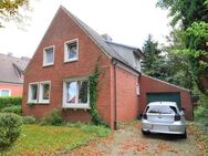 Leer: Wohnhaus mit Garage und geräumigem Garten - Leer (Ostfriesland)