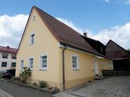 Haus im Haus in Ebermannstadt 4-Zimmer-Eigentumswohnung über 2 Ebenen - Ebermannstadt