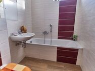 2-Raum-Wohnung mit Badewanne - Hohenmölsen