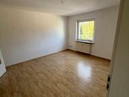schöne 2-Raum Wohnung im DG in ruhiger Wohnlage - Halle (Saale)