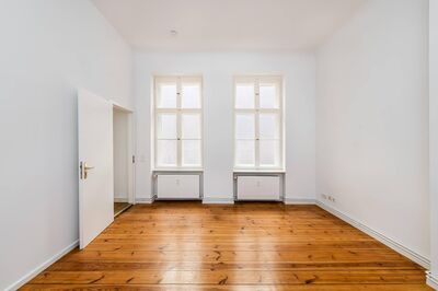 **Traumhafte 1 Zimmer Altbauwohnung am Urbanhafen**