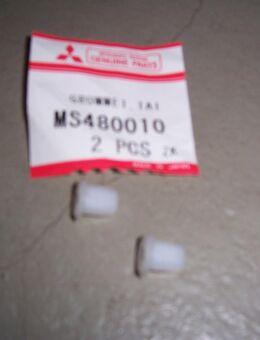 MS480010 Tülle, Verkleidung, Heckklappe diverse Mitsubishi-Modell - Hannover Vahrenwald-List