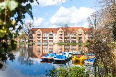 Pulsnitz: schicke 2-Zimmer-Wohnung mit Balkon zum See