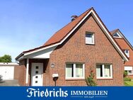 Solides Wohnhaus mit Nebengeb. auf großzügigem Grundstück in ruhiger, zentrumsnaher Lage in Edewecht - Edewecht