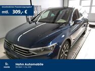 VW Passat Variant, 2.0 TDI Elegance AppConnect, Jahr 2022 - Backnang