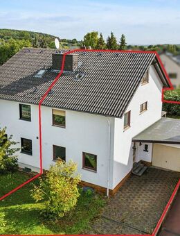 Top zentral + sofort verfügbar + überschaubarer Modernisierungsaufwand: Attraktive Doppelhaushälfte - Butzbach (Friedrich-Ludwig-Weidig-Stadt)