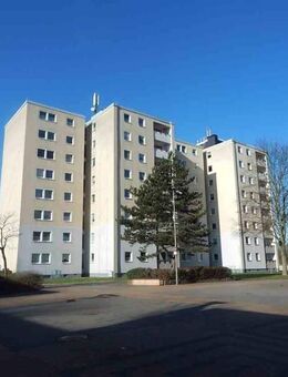 renovierte, günstige 3-Zimmer Wohnung mit Balkon - Castrop-Rauxel