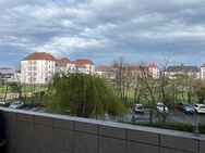 **Modernisierte, gepflegte Dreizimmerwohnung mit Balkon und Blick zu den Lamboy-Gärten - Hanau (Brüder-Grimm-Stadt)