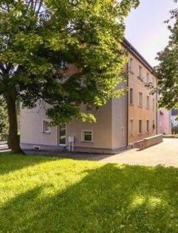 Schöne 2-Raum-Wohnung im EG/Hochparterre in 01877 Bischofswerda zu vermieten! - Bischofswerda