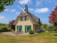 Strandnahes Ferienhaus unter Reet - Dassow
