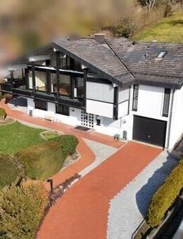 Preisanpassung! Stilvolles Einfamilienhaus in begehrter Traumlage von Coburg! - Coburg