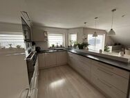 Schöne DG-Wohnung in Sinsheim-Reihen mit Balkon, Garten, EBK uvm. - Sinsheim