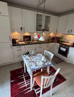 2 Zimmer-Wohnung teilmöbliert mit Balkon - Recklinghausen