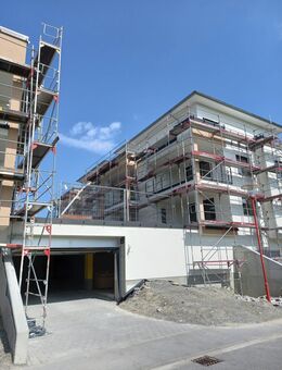 Neuwertige 2- Zi. Wohnung mit Balkon, toller Fernsicht, TG- Stellplatz / Mitteibiberach - Mittelbiberach