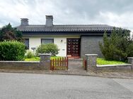 Großzügiges Einfamilienhaus mit Einliegerwohnung für Familien in ruhiger naturnaher Lage von Sundern - Sundern (Sauerland)