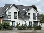 Nahe Metro und franz. Schule - Neubau - effizient - mit Topaustattung und Garten - Düsseldorf