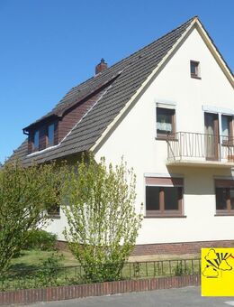 1899.) Zweifamilienhaus in ruhige, zentraler Lage von Varel - Varel