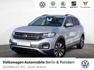 VW T-Cross, 1.0 TSI Move, Jahr 2023 - Berlin