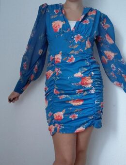 Sommerkleid Kleid langarm figurbetonend Blumenmuster Falten Knöpfe gepolsterte Schultern M/L - Lahr (Schwarzwald)