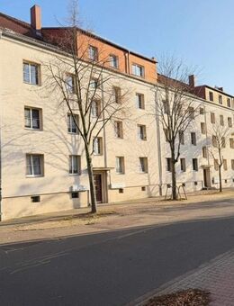 Kapitalanlage mit 8,8% Bruttorendite! 24 Wohneinheiten und optimaler Verkehrsanbindung in Bitterfeld - Bitterfeld-Wolfen