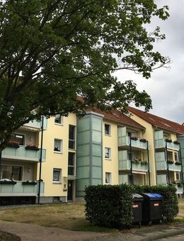 Attraktive 2,5 Raum Wohnung mit Balkon - mitten in Wanne-Mitte - Herne