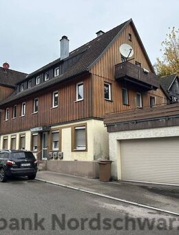 Großzügiges und vielseitig nutzbares Mehrfamilienhaus - Glatten