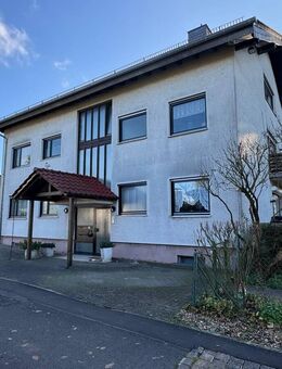 Gemütliche Dachgeschosswohnung in kleiner Wohneinheit und guter Lage - Nidderau
