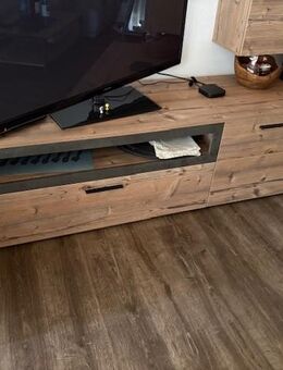 Sideboard/Fernsehschrank/Regal NEUWERTIG XXXLLutz NP 378,00 € - Offenbach (Main) Bürgel