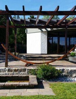 Architektonisches Unikat mit Panorama-Weitblick - Villa mit Wellnessbereich & Einliegerwohnung - Schwäbisch Gmünd