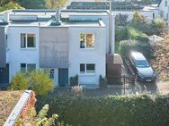 Doppelhaushälfte im Townhouse-Stil: Urbanes Leben in ruhiger Lage Niederschönhausens - Berlin