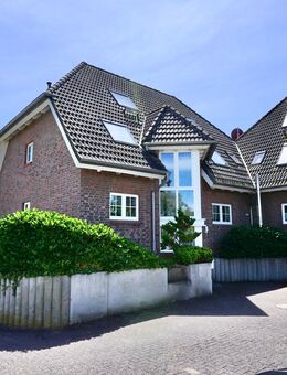 Strandnahes Wohnen oder Vermieten: Dreifamilienhaus in Boltenhagen - Boltenhagen (Ostseebad)