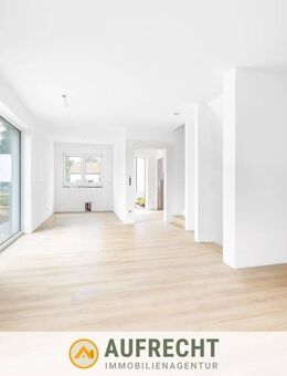 A U F R E CH T °KAPITALANLEGER AUFGEPASST!° Reiheneckhaus mit 2 Stellplätzen in Hebertshausen - Hebertshausen