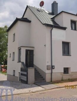 Stilvoll saniertes Zwei- bis Dreifamilienhaus in ruhiger Stadtrandlage - Homburg