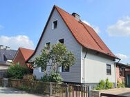 Volksbank Immobilien: Zweifamilienhaus mit vielen Möglichkeiten! - Bremerhaven