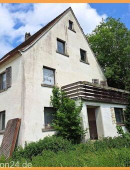 139.000 für sanierungsbedürftiges 170 qm Wohnhaus auf 1.323 qm Grund in dörflicher Umgebung - Feuchtwangen