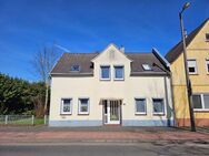 Einfamilienhaus mit Einliegerwohnung beide fest vermietet in zentraler Lage von Bremen-Rönnebeck - Bremen