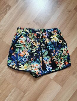Shorts, 34 - Pleidelsheim