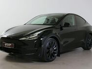 Tesla Model Y, Performance Dual Motor AWD 21Zoll, Jahr 2022 - Paderborn