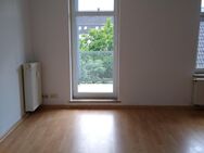 TOP 2 Raum WG Wohnung mit Balkon in ruhiger Lage von Chemnitz - Chemnitz